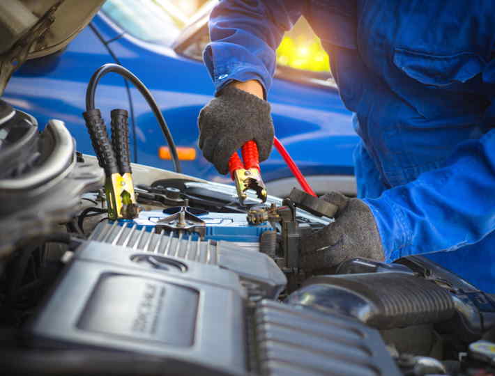 How to Connect a Car Battery?