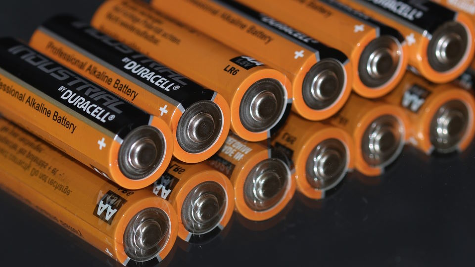 Choosing the Right Battery for Your Device: A Comprehensive Guide
