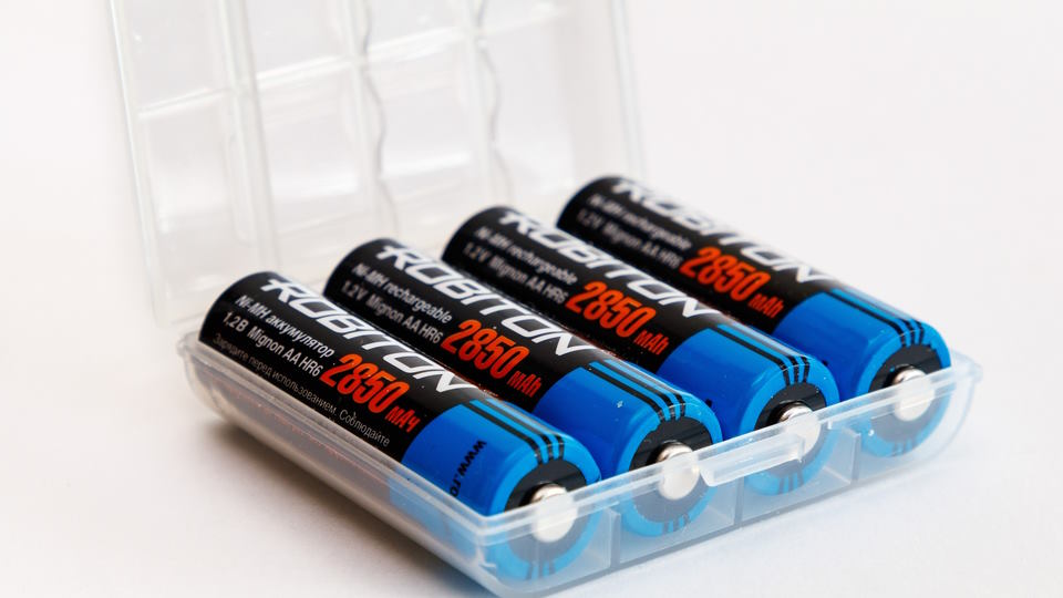 Do Lithium Batteries Leak?