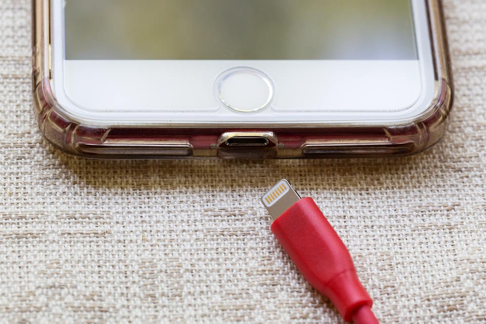 How to Fix Broken iPhone Charger Tip