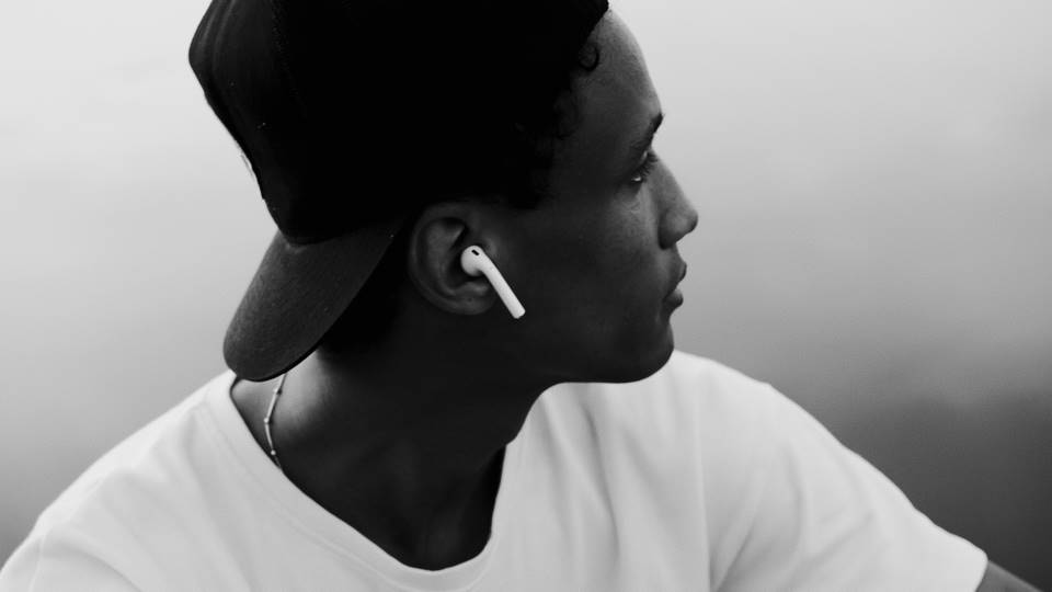 How to Check AirPods Battery on Android