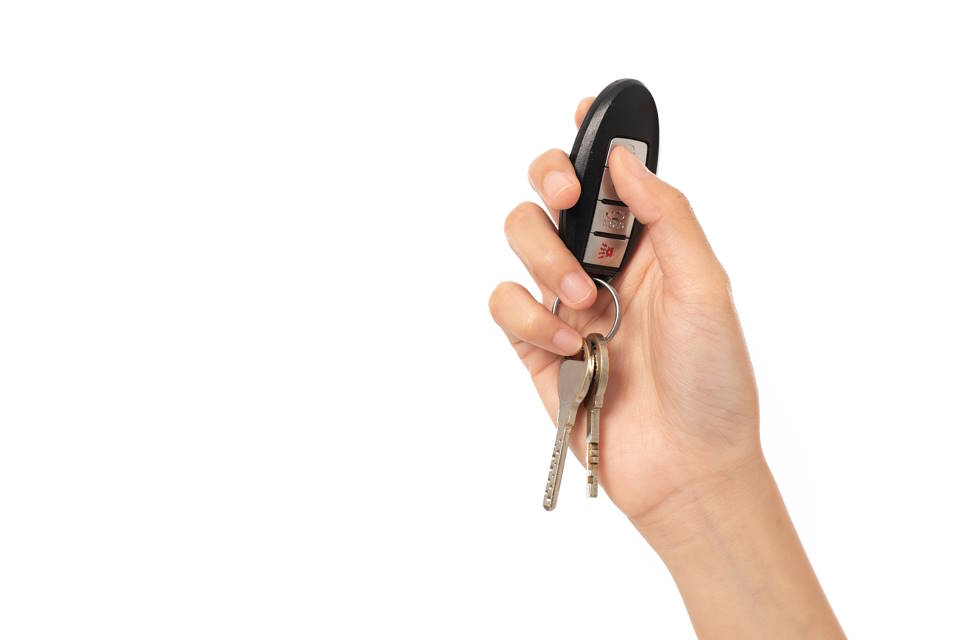 How to Change Battery in Nissan Key Fob